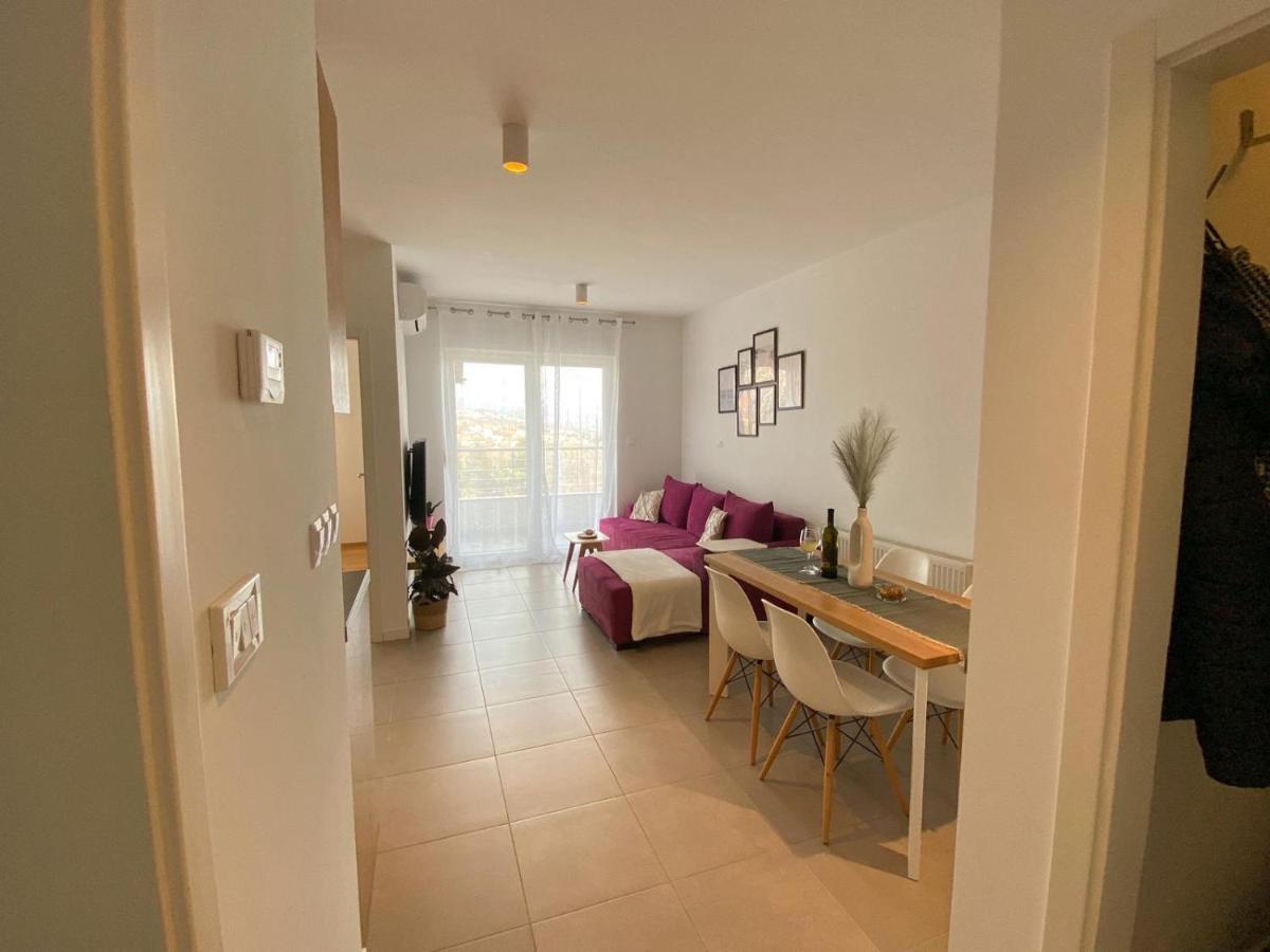 Portview Apartment Rijeka Exterior foto