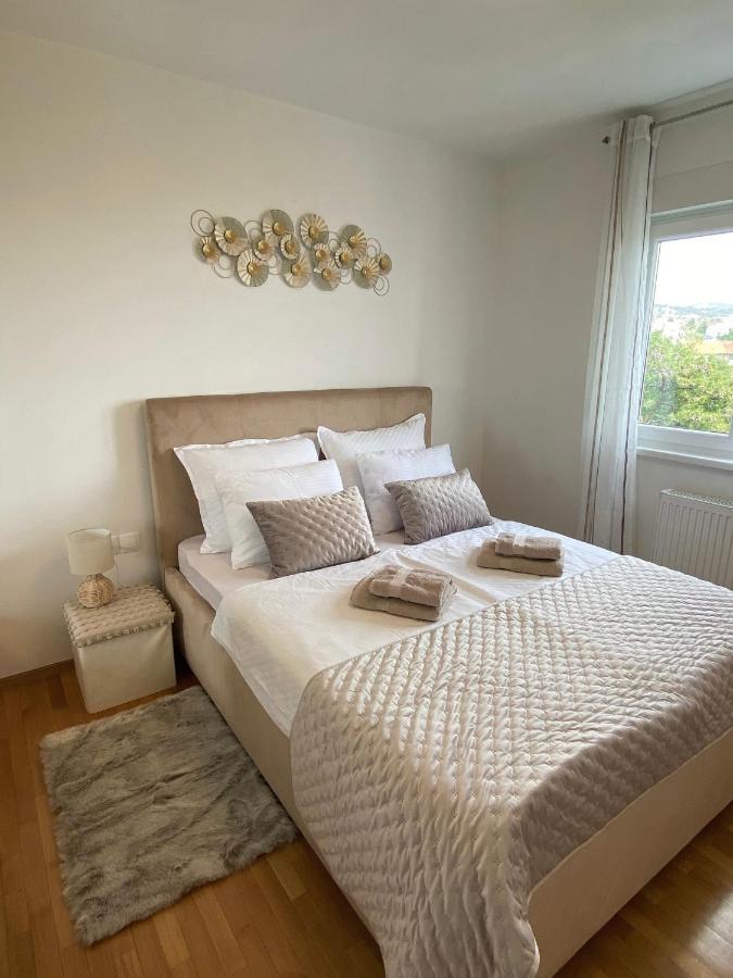 Portview Apartment Rijeka Exterior foto